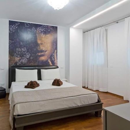 Central STEMA Luxury Misano Adriatico Extérieur photo