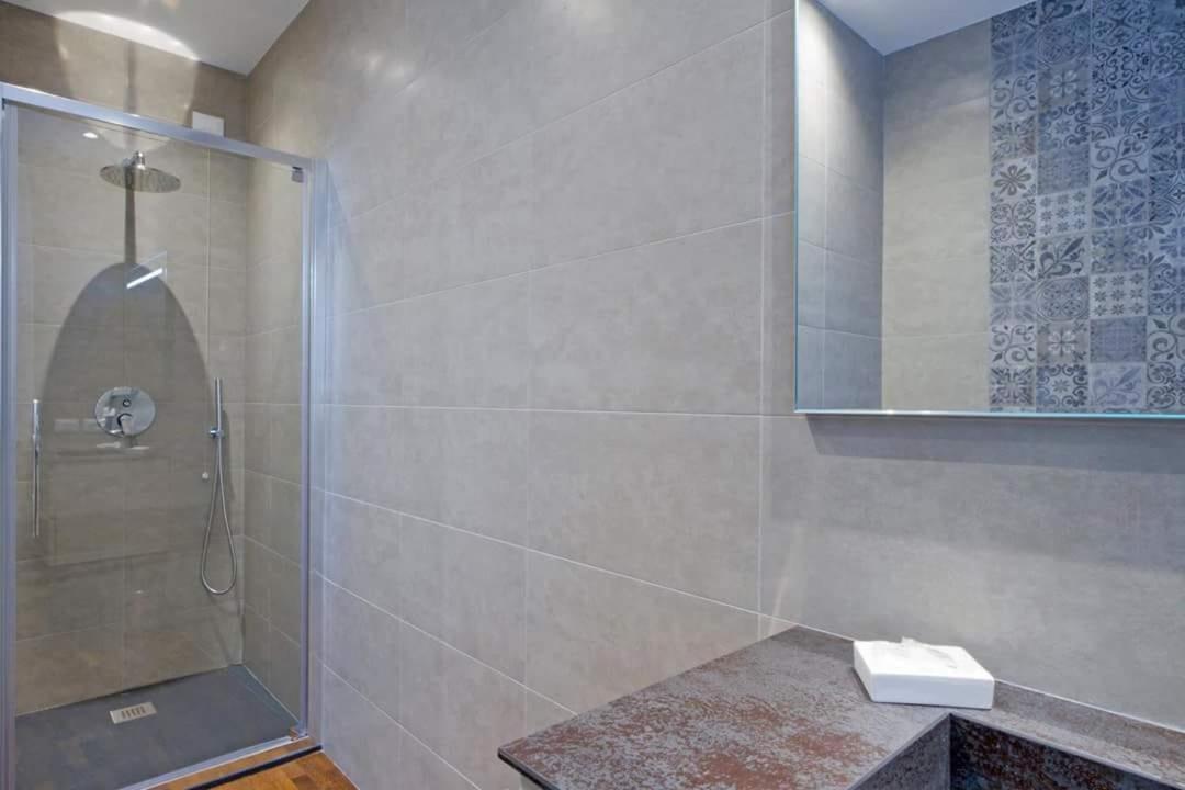 Central STEMA Luxury Misano Adriatico Extérieur photo