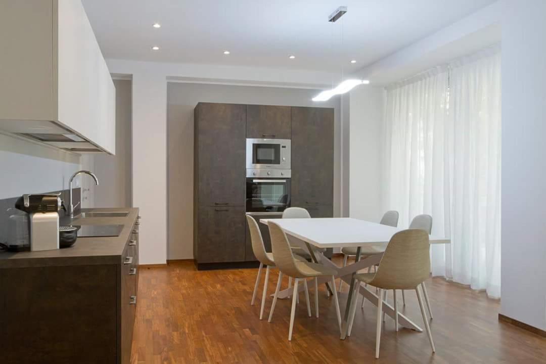 Central STEMA Luxury Misano Adriatico Extérieur photo